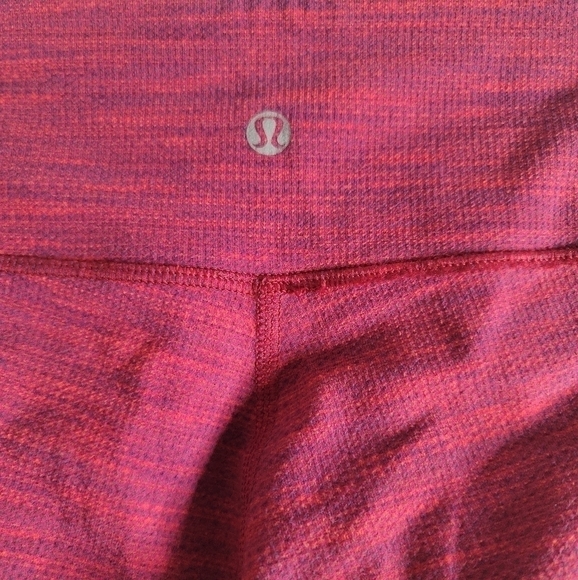 LULULEMON legging -Lululemon size 6 - Picture 4 of 8